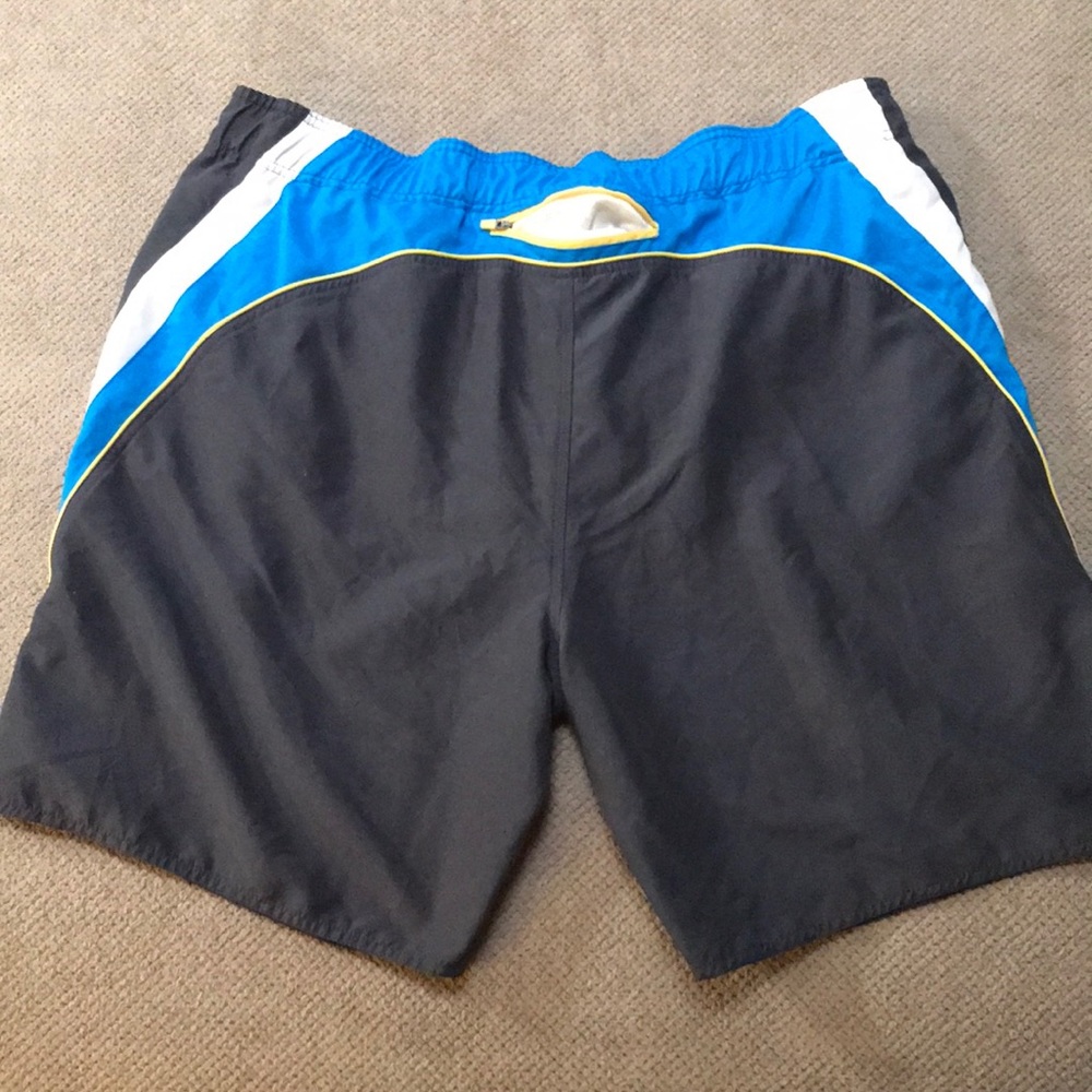 Bass Pro Shop Men’s Swim Trunks Size 2XL - Picture 2 of 4